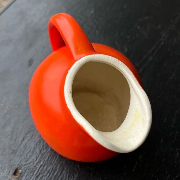 Vintage 1930s 5" Hall Ceramic Ball Creamer Pitcher Red Glaze Marked USA - Picture 14 of 14